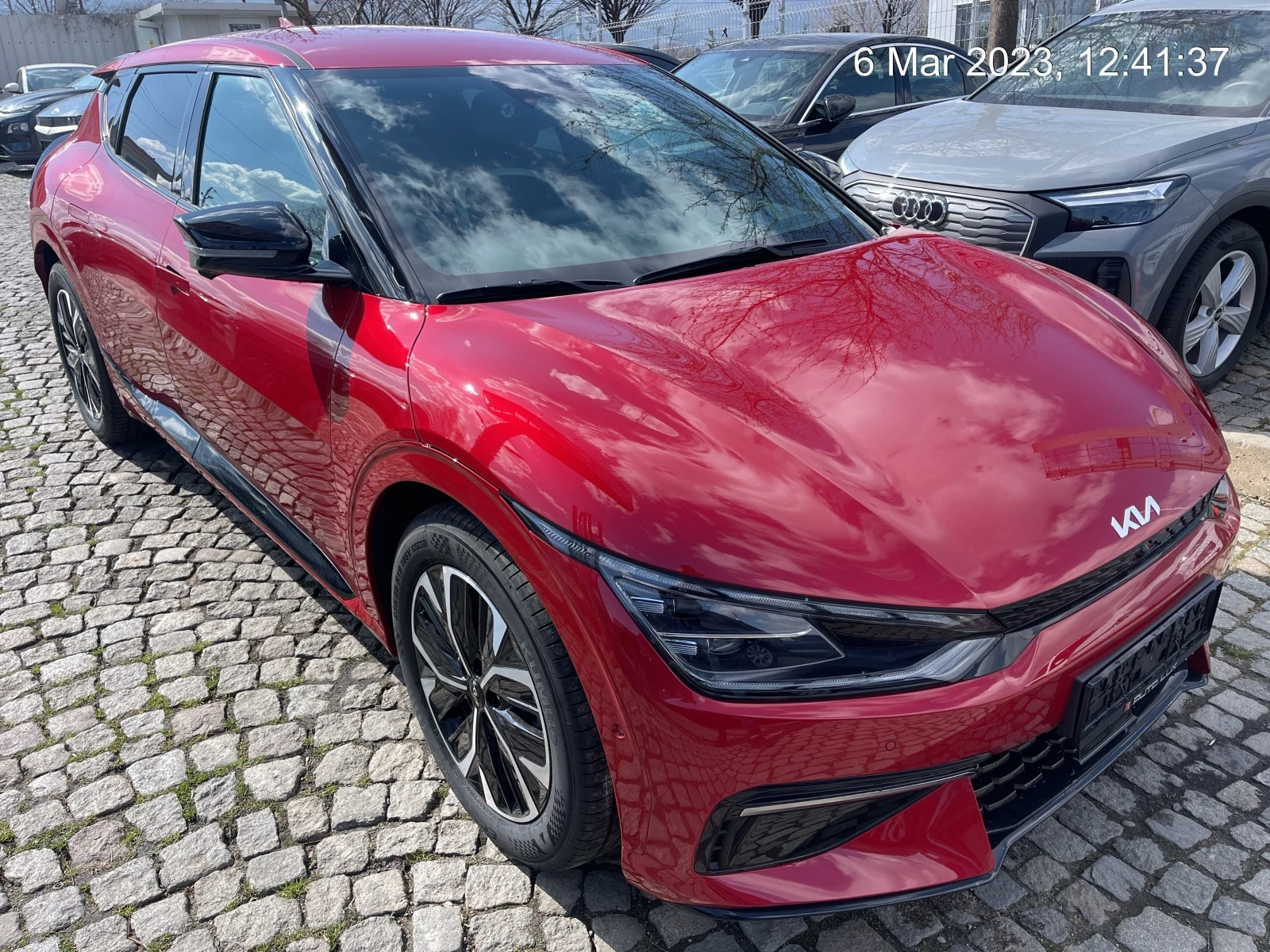 Kia EV6 GT-LINE\77KW\4X4\15KM Обява: