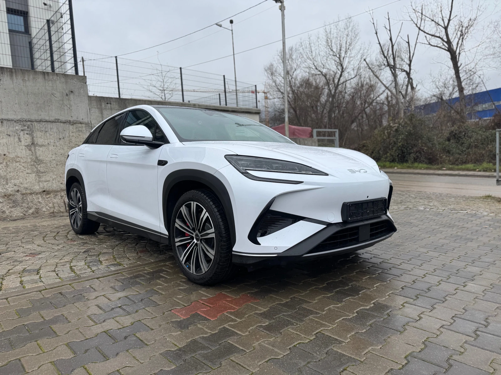 BYD Sealion 7