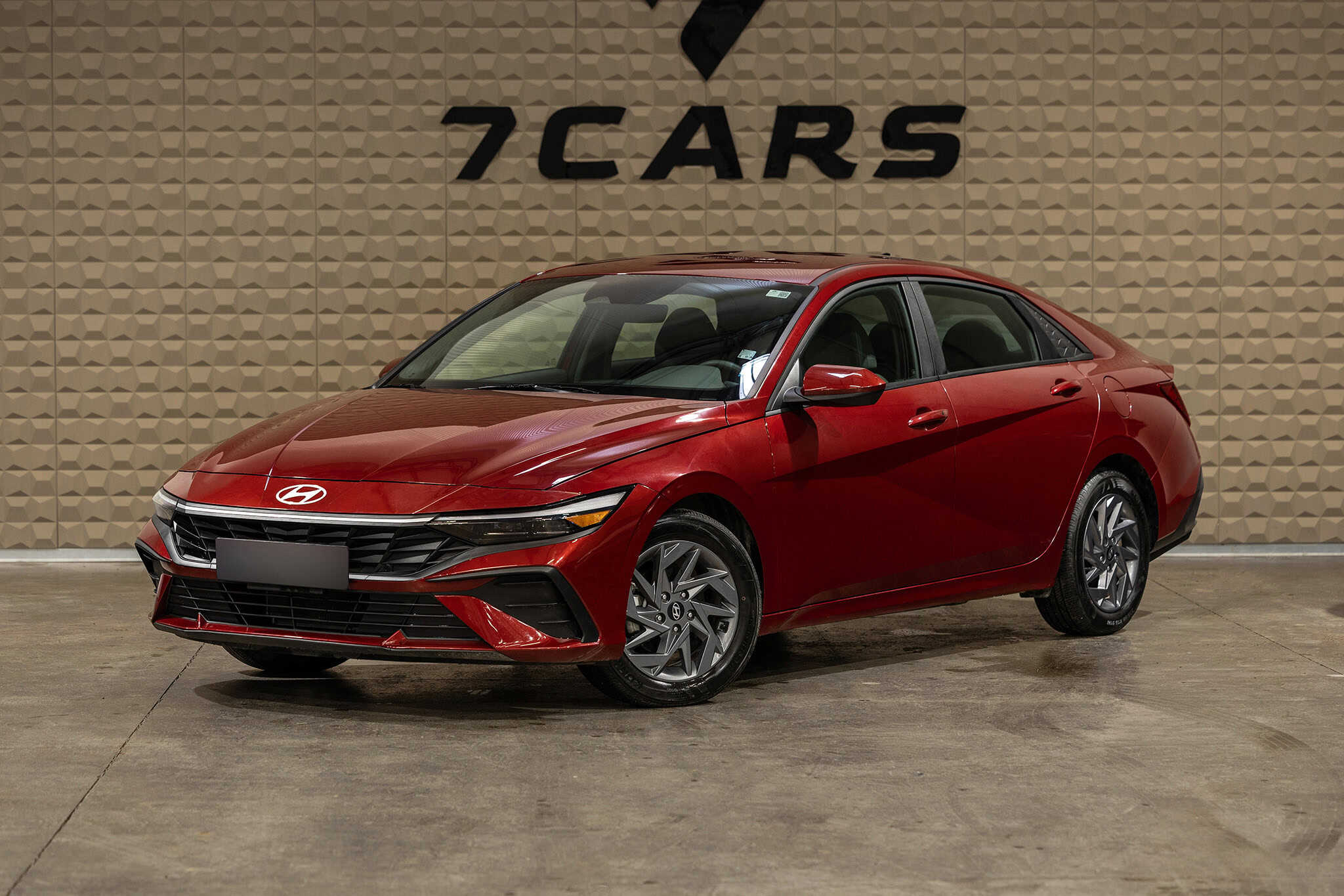 2024 Hyundai Elantra – €21,500