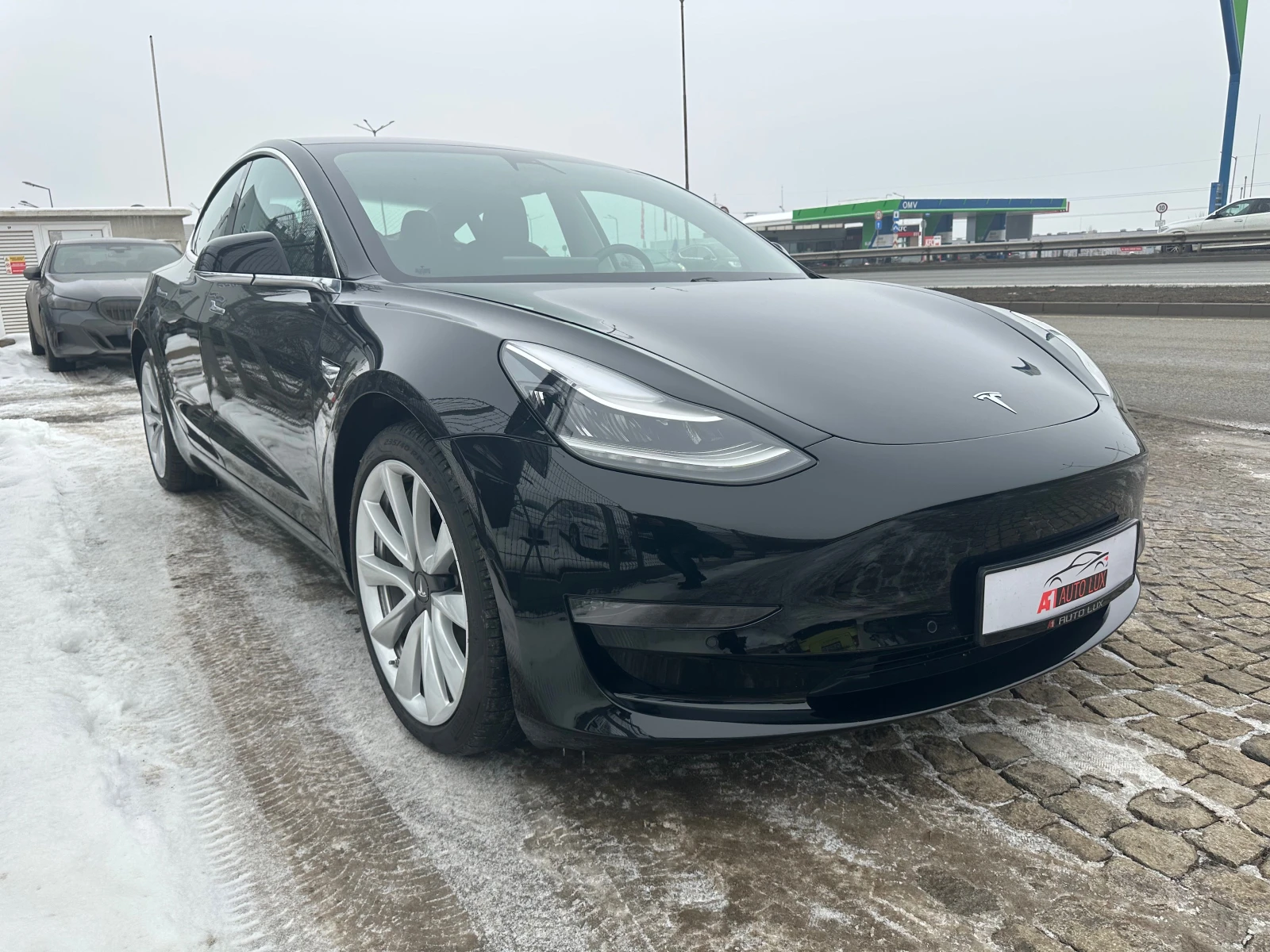 Tesla Model 3 Long