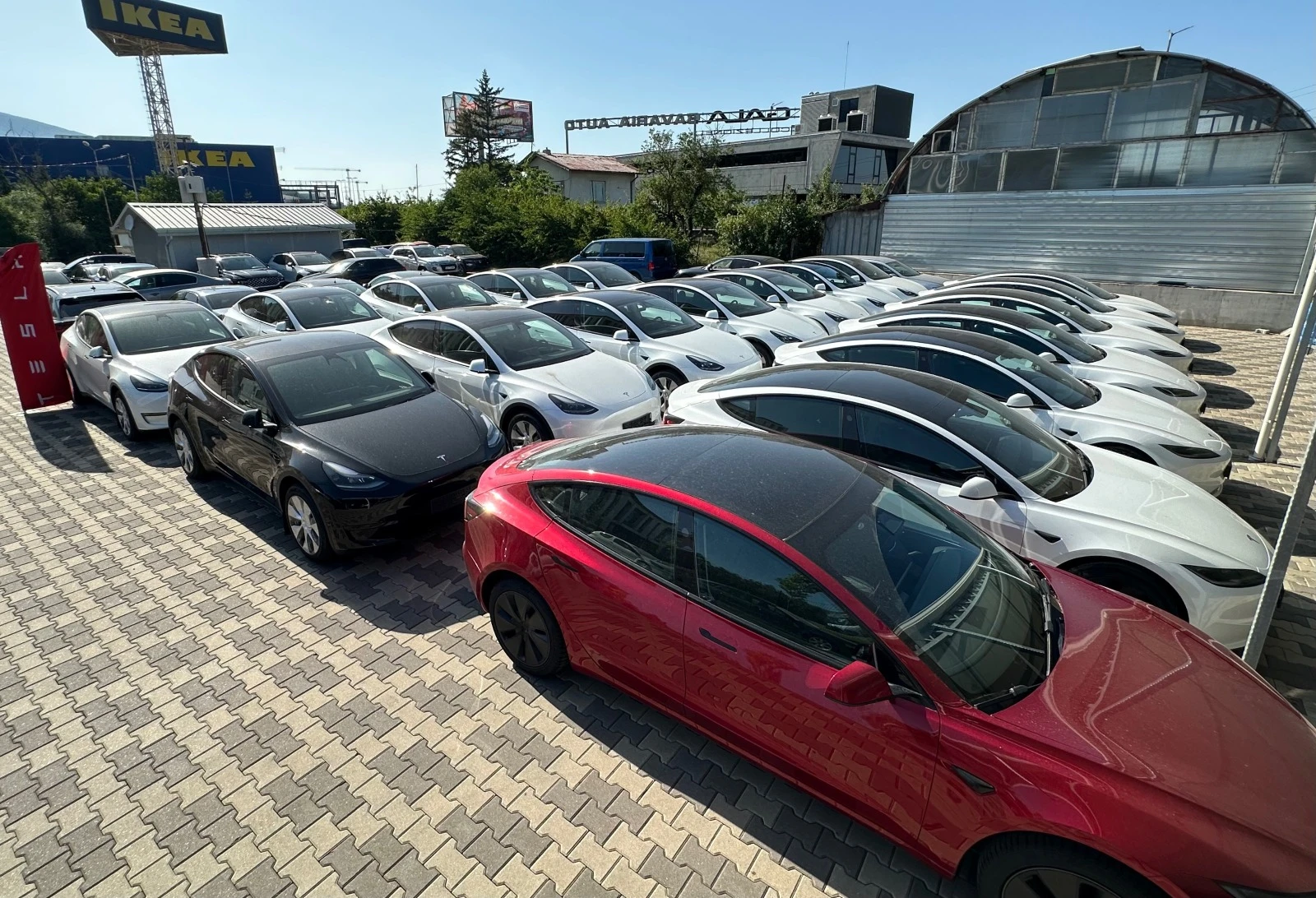 Tesla Model Y 5km!,