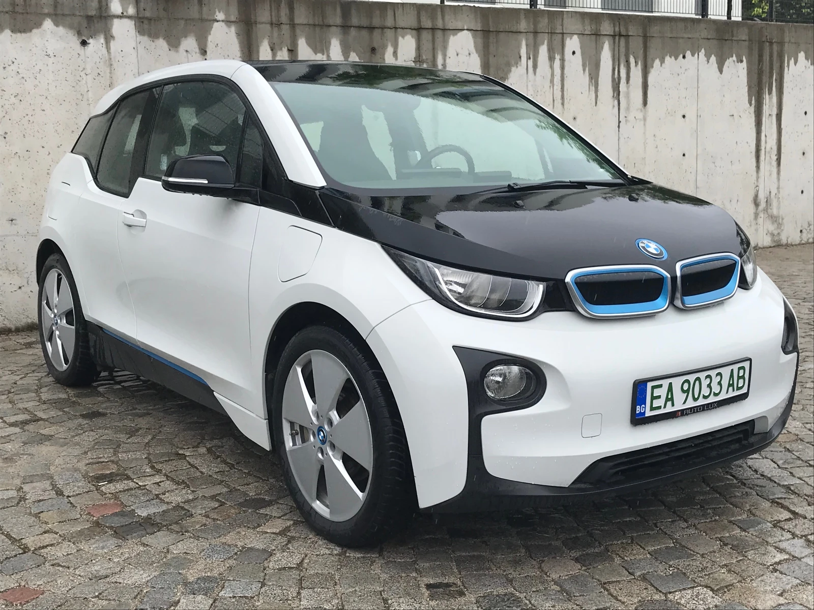 BMW i3 Rex/Auto/NAVI/MULTY/Excellent! Обява:
