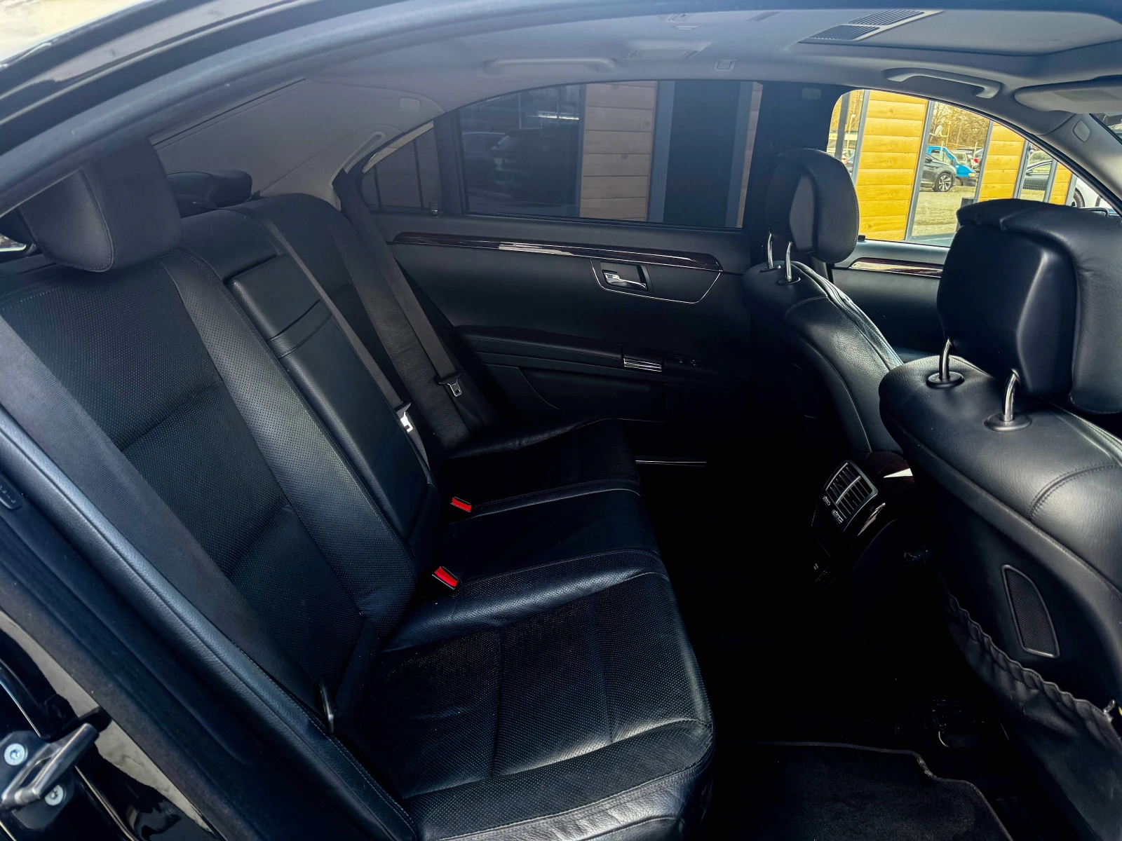 2011 Mercedes-Benz S 550 4MATIC ГАЗ 388HP CAM LED PANO NAVI КОЖА — 11
