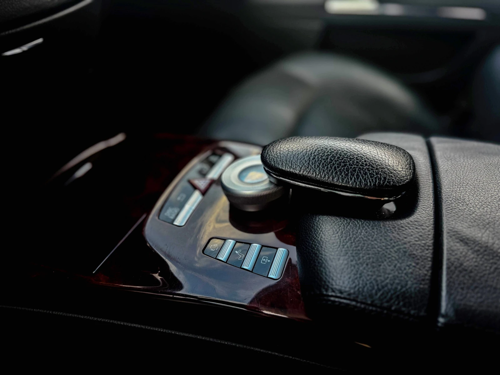 2011 Mercedes-Benz S 550 4MATIC ГАЗ 388HP CAM LED PANO NAVI КОЖА — 14