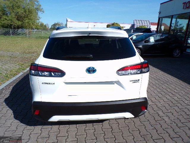 2024 Toyota Corolla Cross 2.0HEV 197HP 4X4 COMFORT-STYLE CAM KLESS NAVI 400v — 8