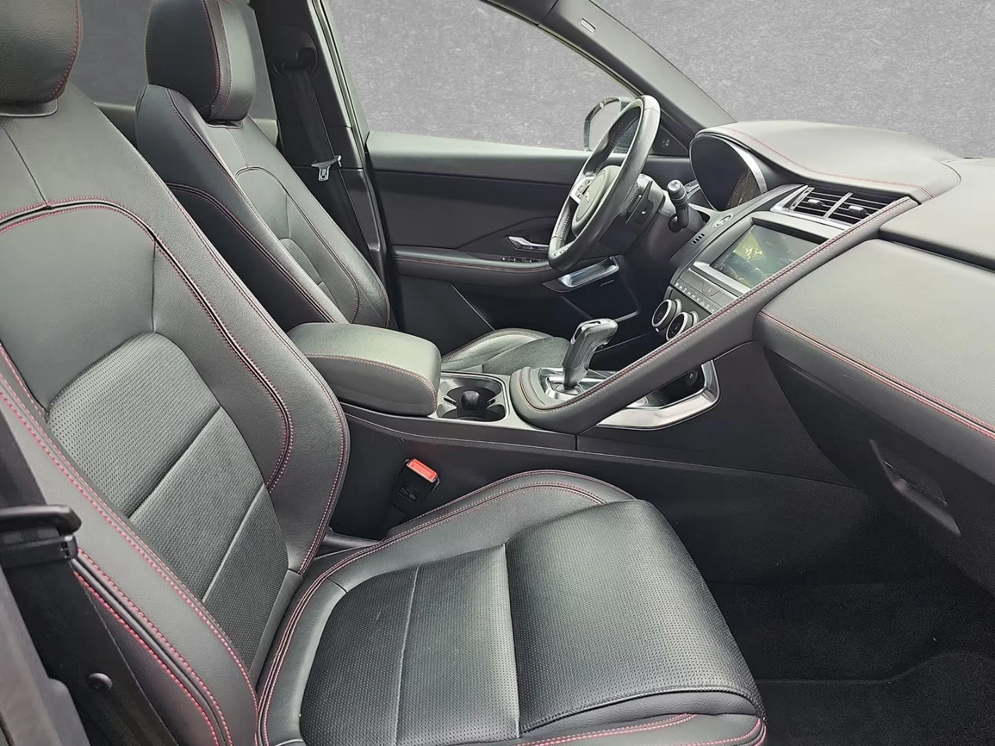 2020 Jaguar E-Pace CHEQUERED-FLAG 179HP PANO 360 AWD LED KLESS 478g — 8