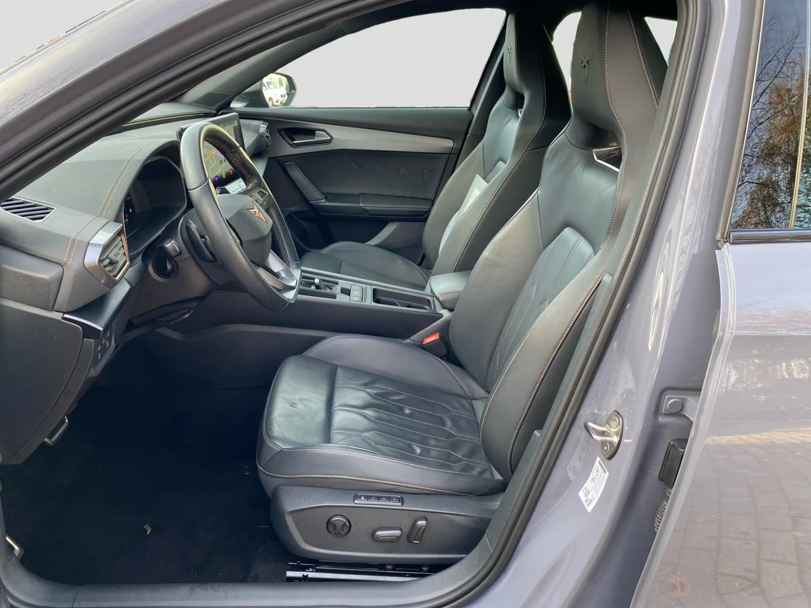 2022 Cupra Formentor 1.4PHEV 245HP VZ DSG CAM MEMO NAVI LED 773g — 6