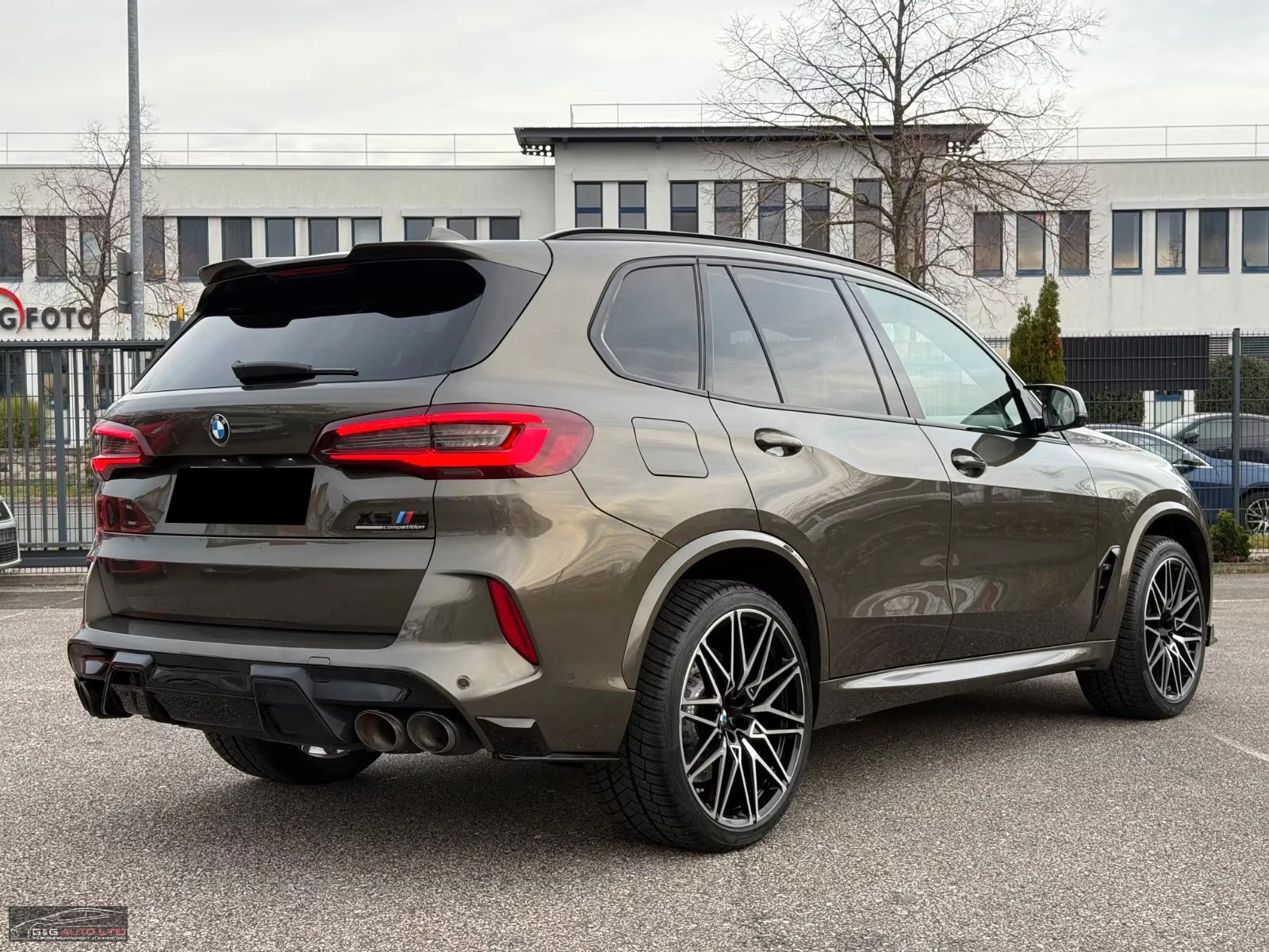 2020 BMW X5 M COMPETITION AKRAPOVIC CARB B&W LASER PANO 360 960v — 7