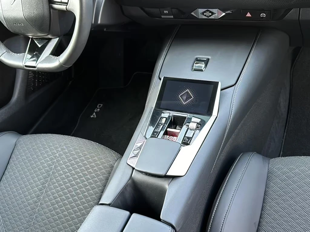 2022 DS DS 4 TROCADERO CAM NAVI APPLE-ANDROID 141h — 9
