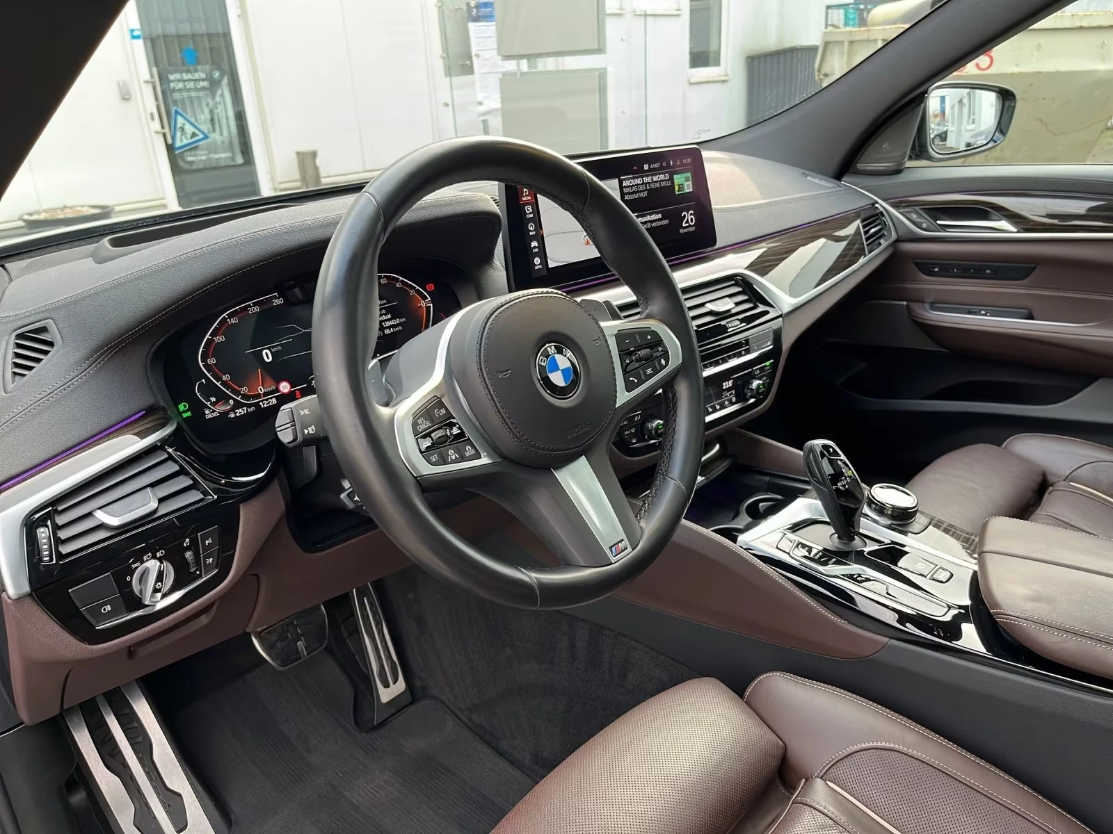 2022 BMW 640 GT 286HP xDRIVE MSPORT H&K HUD PANO 997v — 11