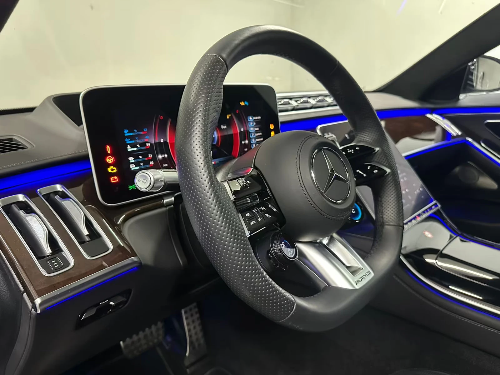 2024 Mercedes-Benz S 63 AMG E-PERF 802HP L MASSAGE PANO 360 BURM MEMO HUD 846g — 9