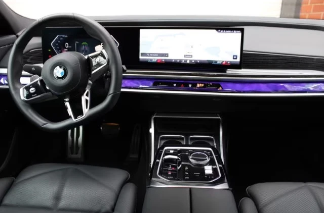 2024 BMW 740d xDrive 286HP M-SPORT SKY-LOUNGE B&W 360 MEM 860g — 8
