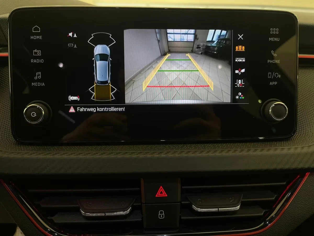 2025 Skoda Scala 1.0TFSI 116HP MONTECARLO PANO CAM MATRIX NAVI 128z — 14