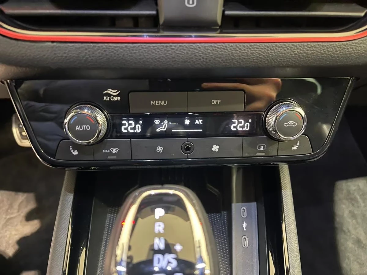 2025 Skoda Scala 1.0TFSI 116HP MONTECARLO PANO CAM MATRIX NAVI 128z — 15