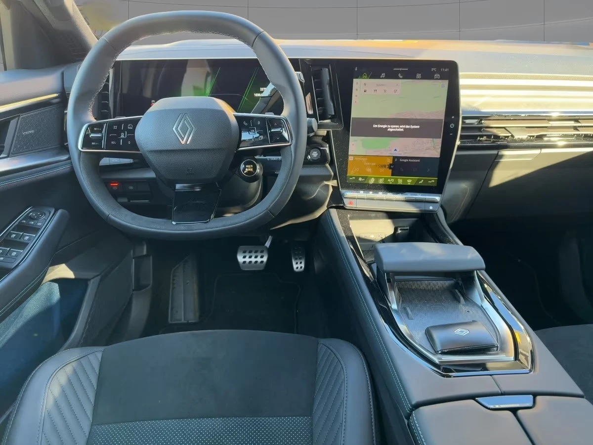 2025 Renault Rafale 1.2HEV 200HP ESPRIT-ALPINE HUD CAM LED NAVI 895g — 6