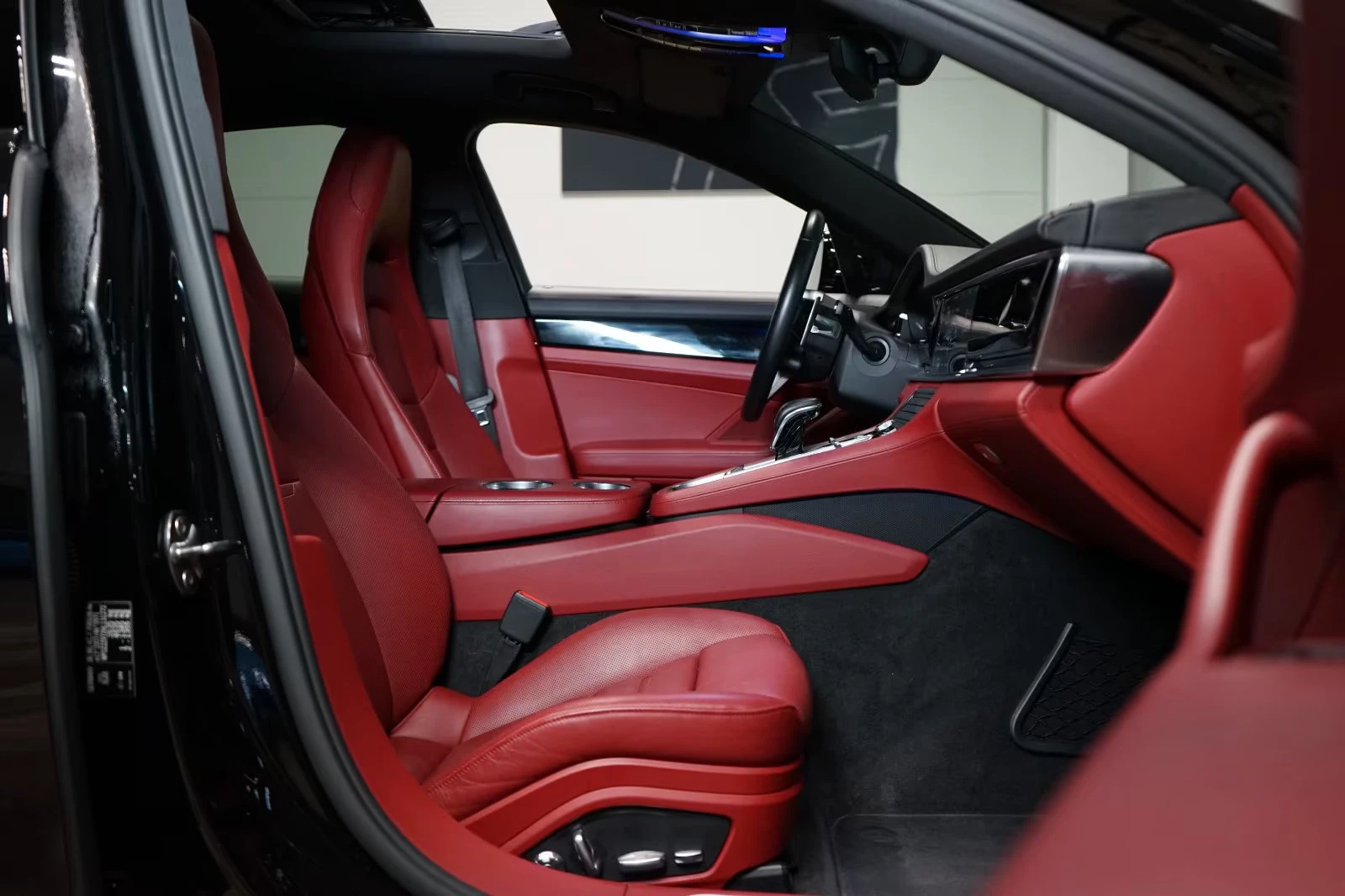 2017 Porsche Panamera 4S 421HP 360 CHRONO PANO ОБДУХВАНЕ 173z — 11