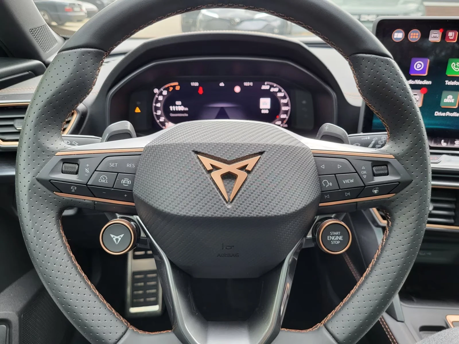 2025 Cupra Formentor 2.0TSI 333HP VZ 4DRIVE DSG PANO CAM MEMO LED 947g — 8
