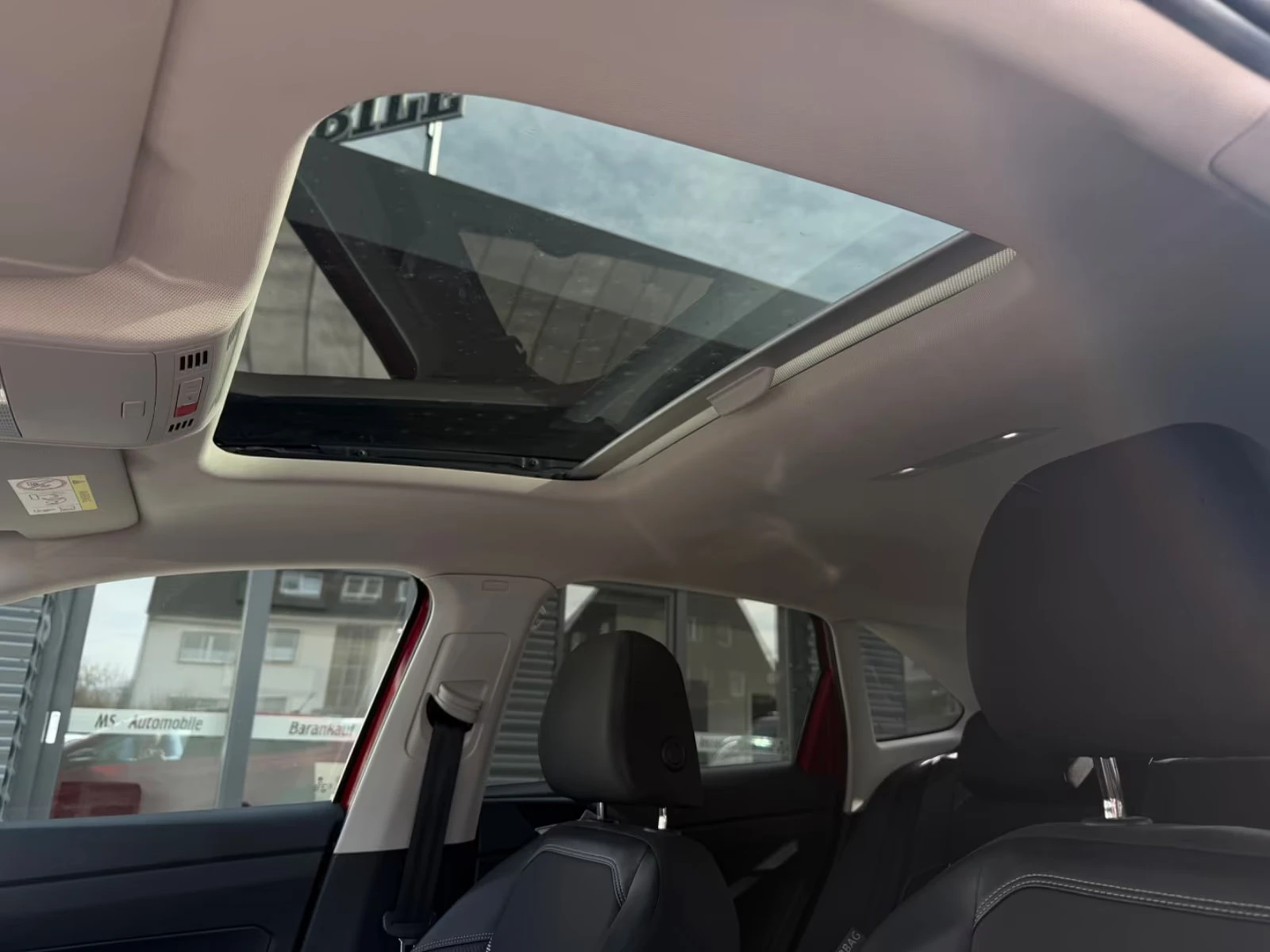 2022 Volkswagen .5TFSI 150HP STYLE PANO BEATS VIRTUAL ACC 193z — 11