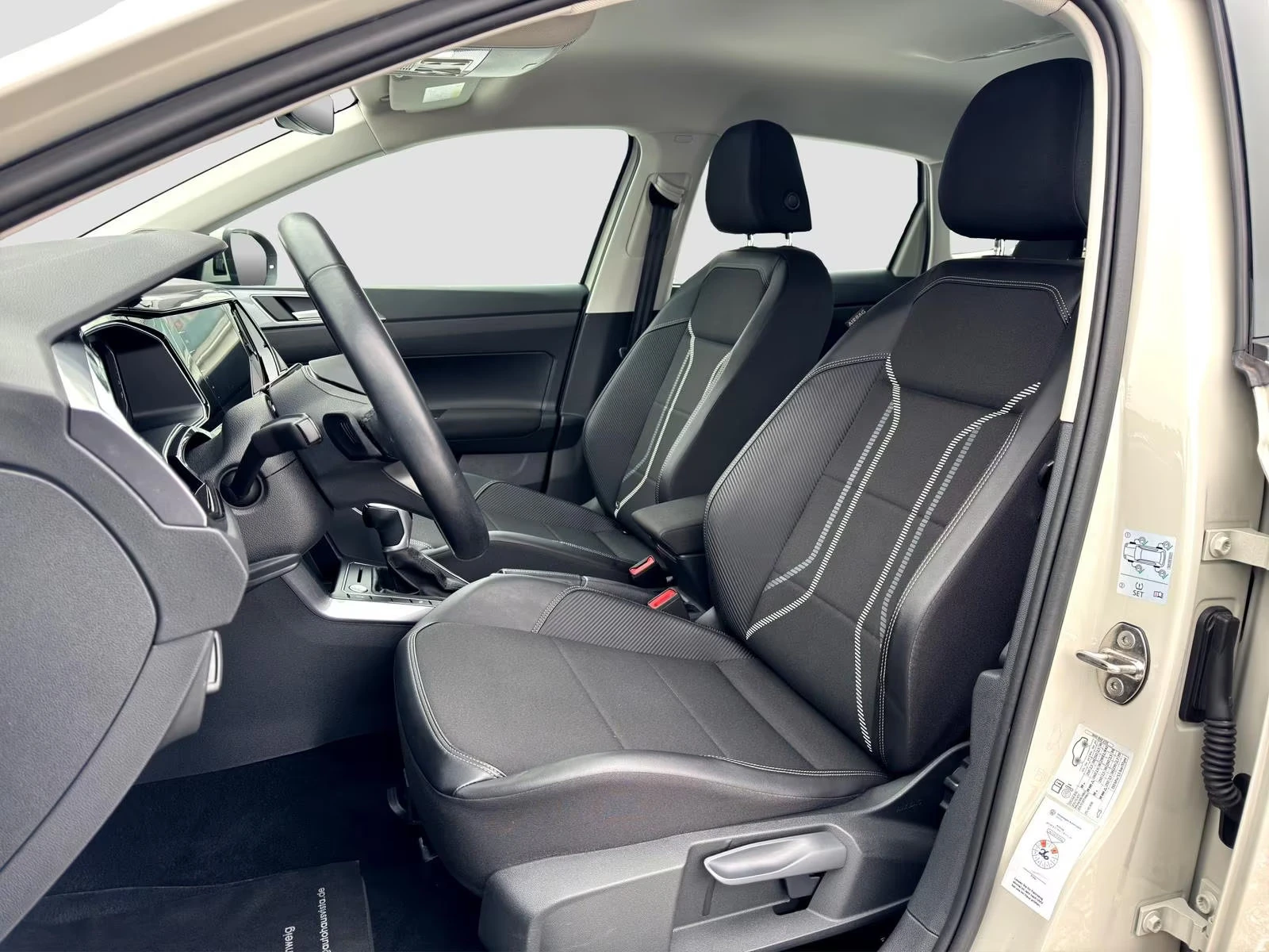 2022 Volkswagen 10HP STYLE CAM KEYLESS ACC MATRIX 194z — 13