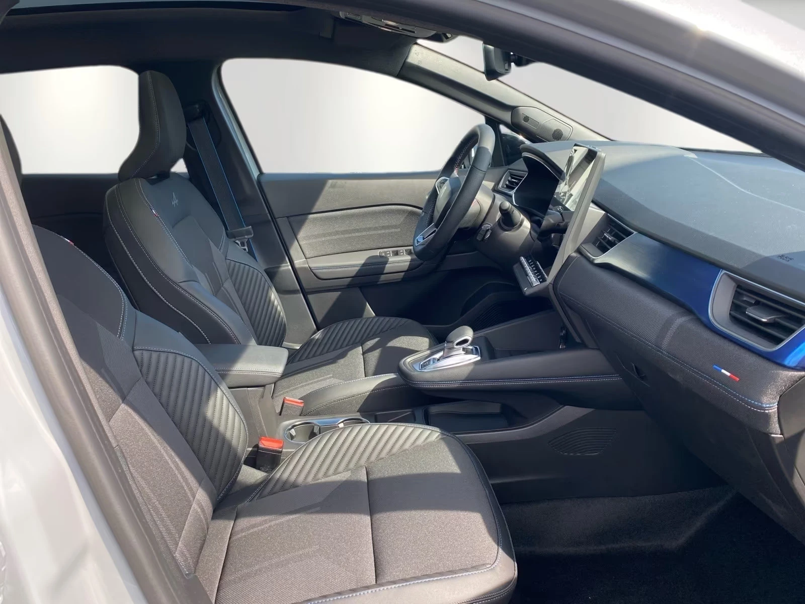 2024 Renault Symbioz 1.6HEV 145HP ESPRIT-ALPINE CAM LED NAVI CPLAY 968g — 13