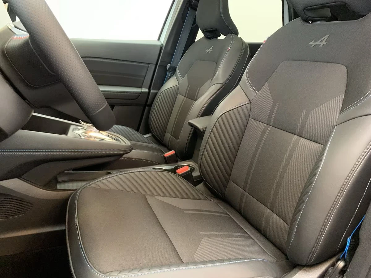 2025 Renault Symbioz 1.6E-TECH 145HP ESPRIT-ALPINE PANO 360 ACC 969g — 7