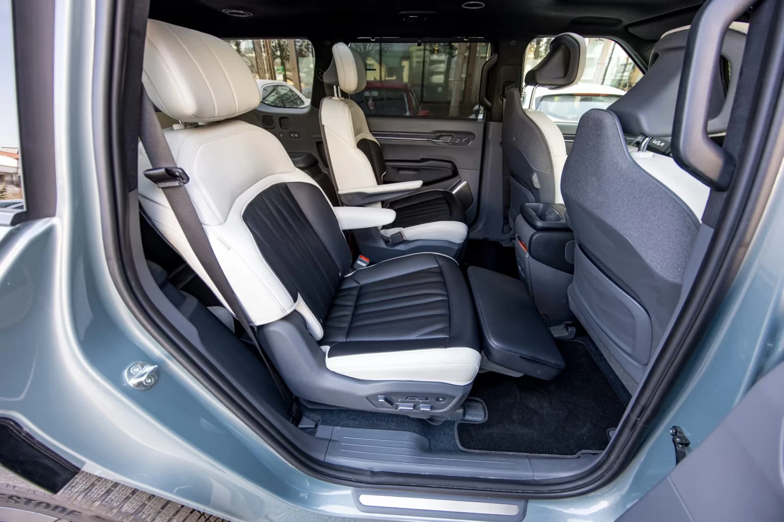 2024 Kia EV9 GT 385HP LAUNCH-EDITITON PANO 360 4X4 7S 203zpr — 15