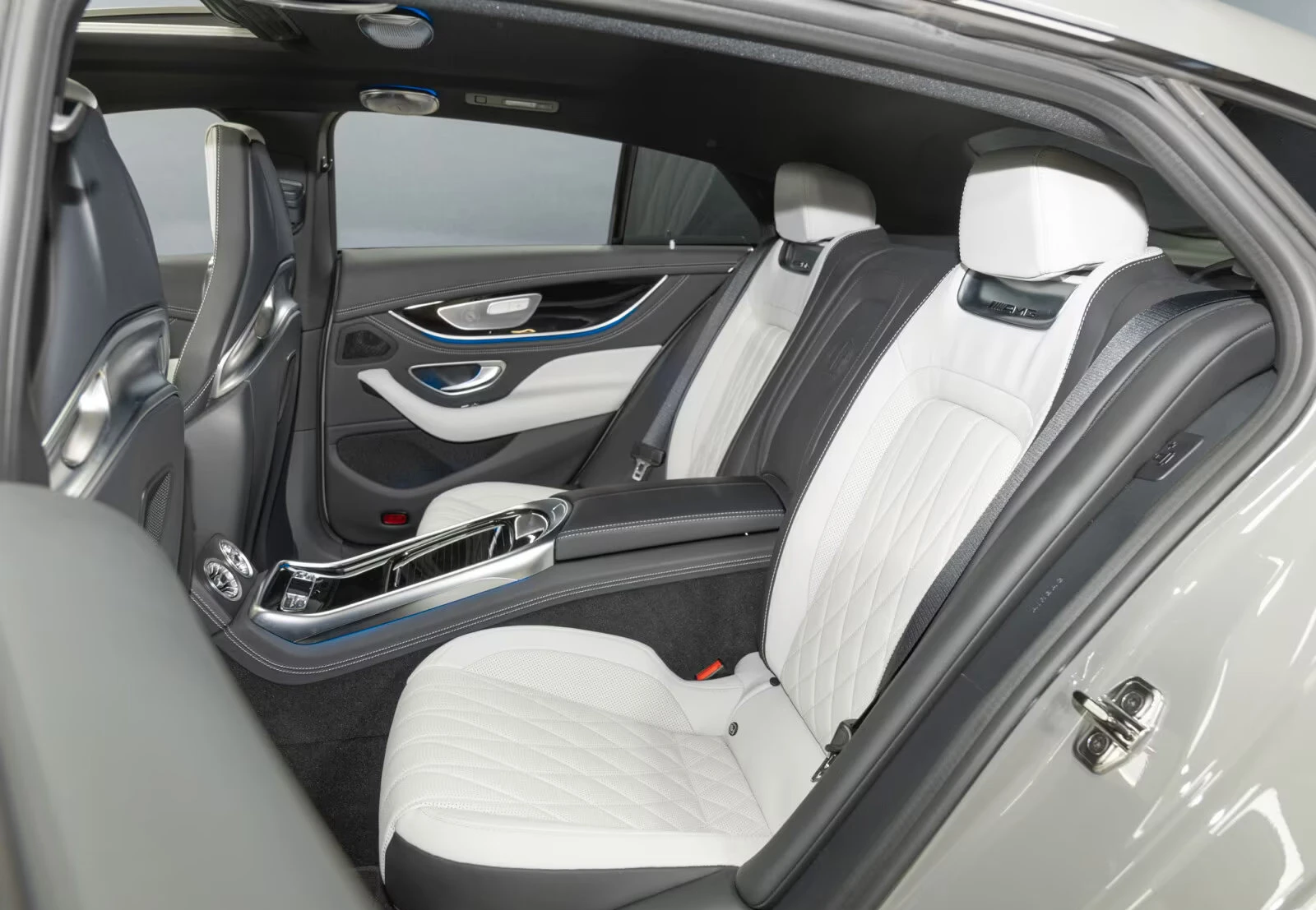 2025 Mercedes-Benz AMG GT 6.3S 639HP 4M 4DBURM DIST HUD 360 PANO MULTIB 221z — 14