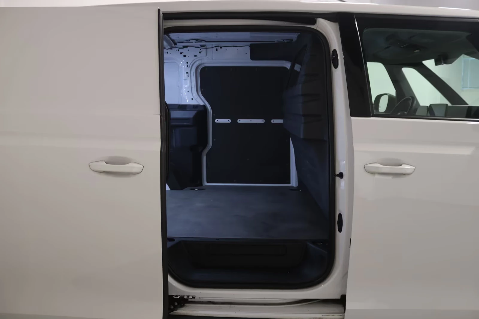 2022 Volkswagen CARGO 204HP CAM NAVI LED 251z — 16