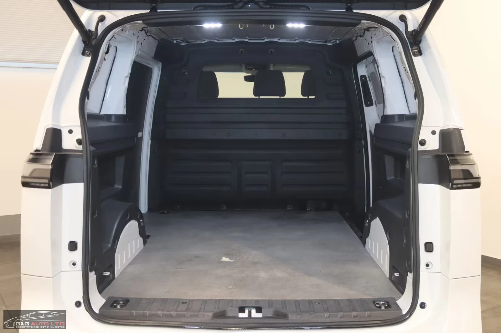 2022 Volkswagen CARGO 204HP CAM NAVI LED 251z — 7