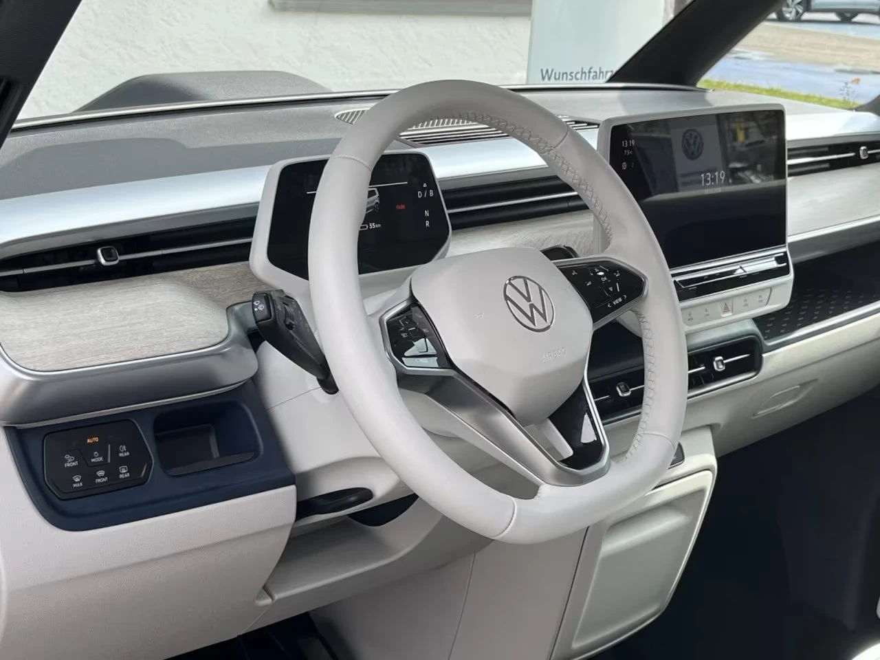 2022 Volkswagen PASSANGER 204HP PRO IQLIGHTS CAM AMBI 253z — 10