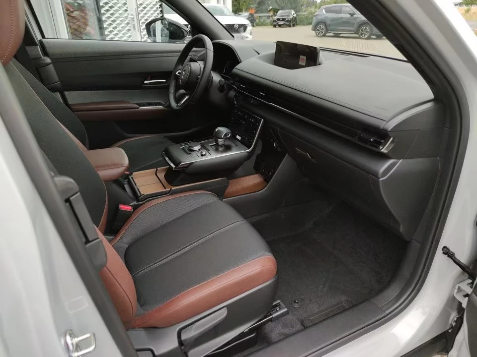 2024 Mazda MX-30 eSKYACTIV 145HP ADVANTAGE MATRIX CAM HUD NAVI 116q — 12