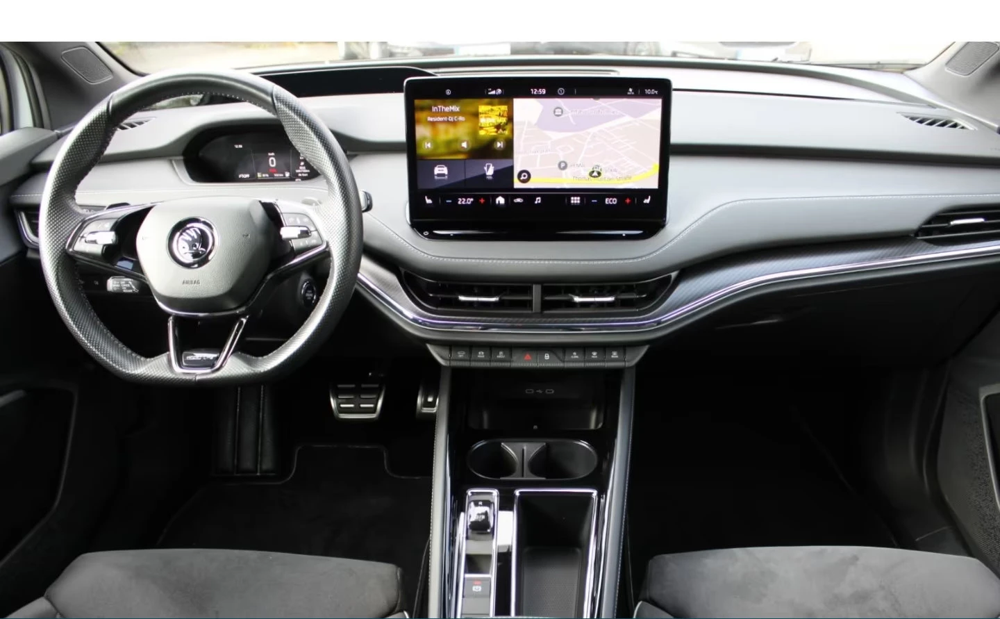 2021 Skoda Enyaq SPORTLINE 179HP ACC HUD LED NAVI CAM 265z — 8