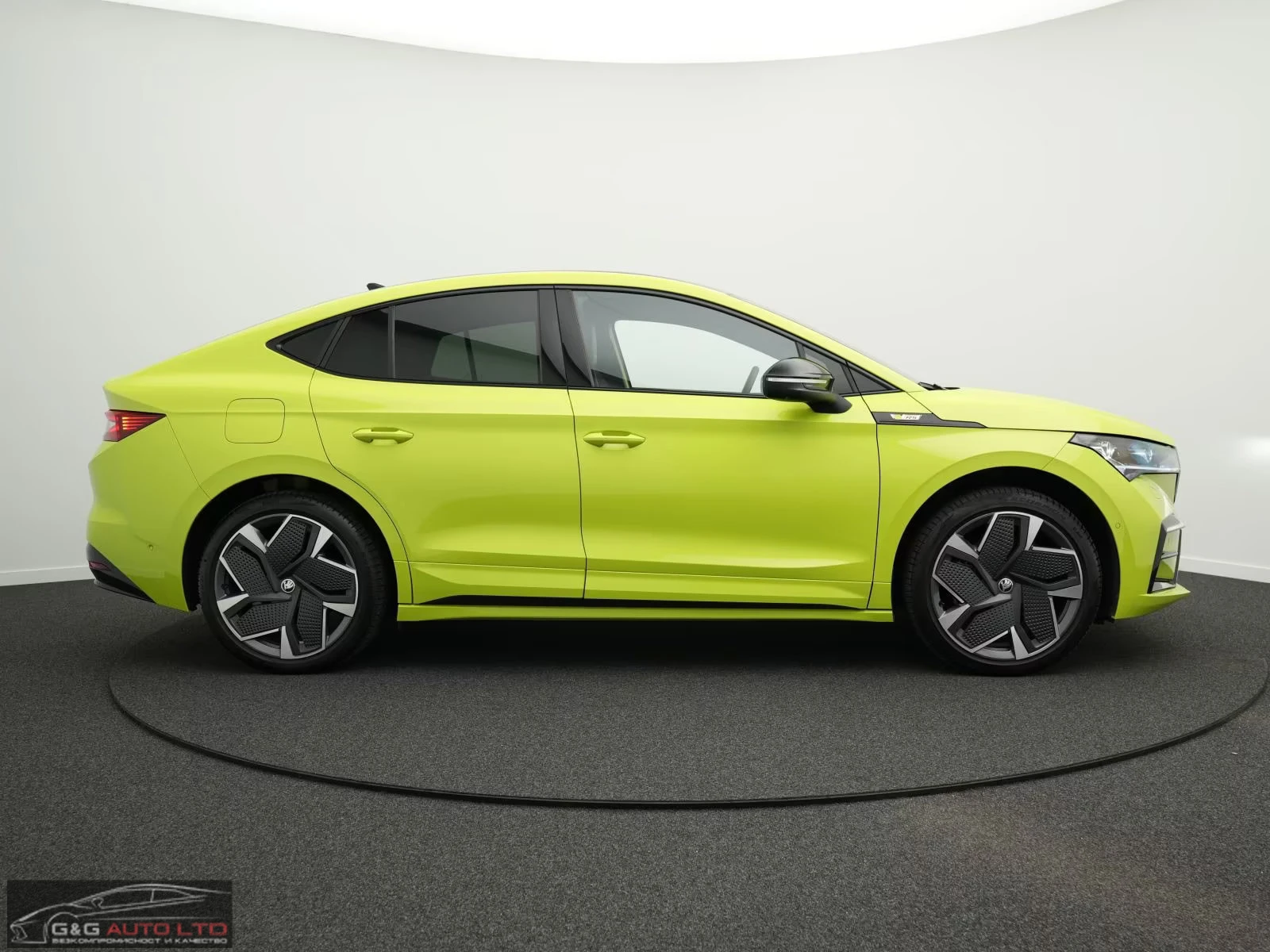 2025 Skoda Enyaq Coupe 340HP RS 4X4 MASSAGE PANO 360 HUD MEMO 120q — 6