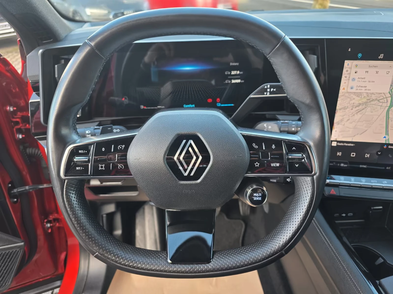 2024 Renault Austral TECHNO E-TECH 1.2HEV 200HP CAM NAVI 186h — 9