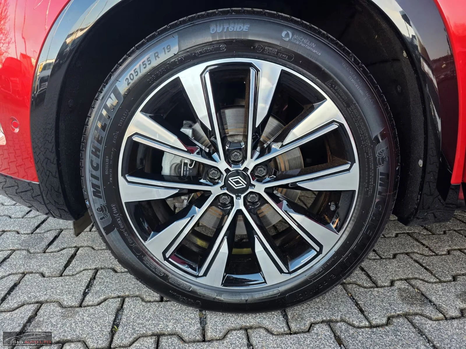 2024 Renault Austral TECHNO E-TECH 1.2HEV 200HP CAM NAVI 186h — 7