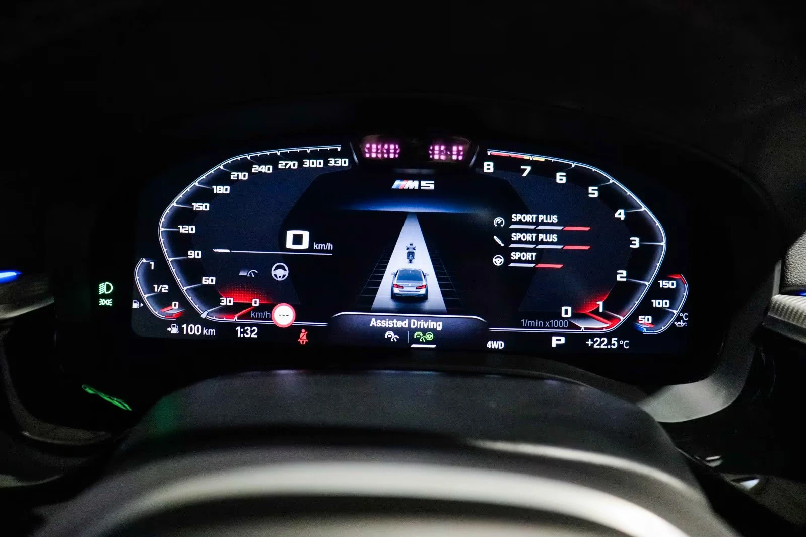 2021 BMW M5 xDRIVE 600HP CARBON B&W 360 HUD LASER 307z — 10