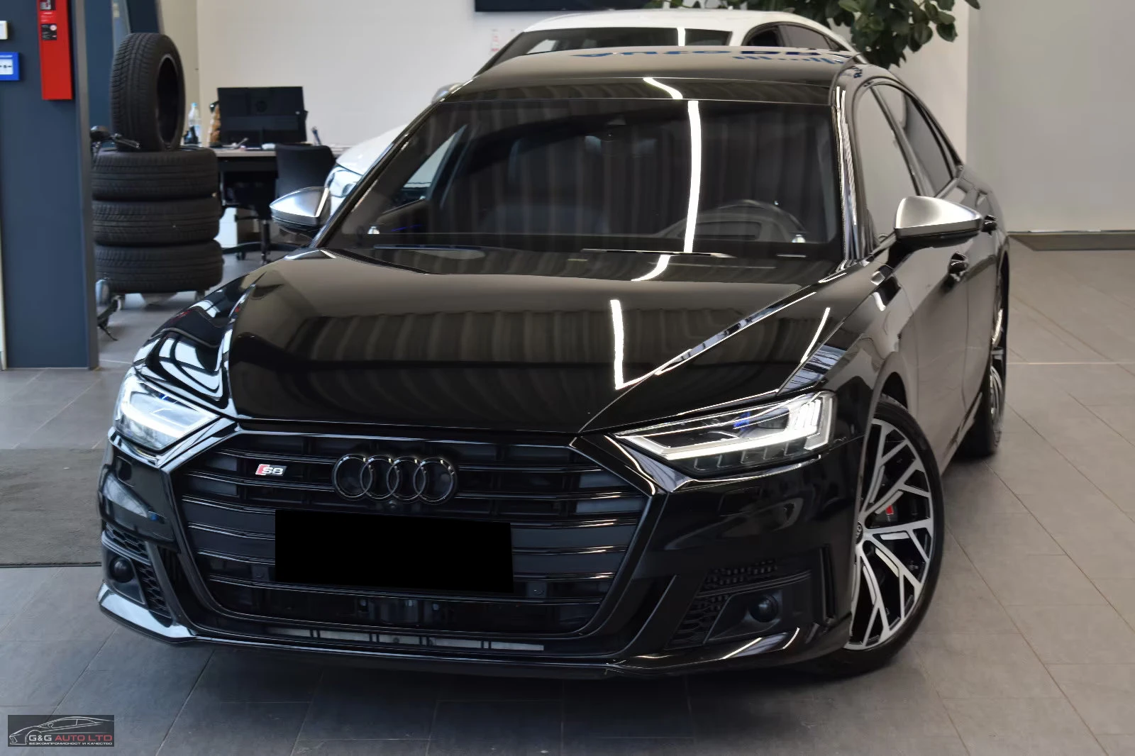 Audi S8 MATRIX 571HP B&O PANO 21 360 324z 2021