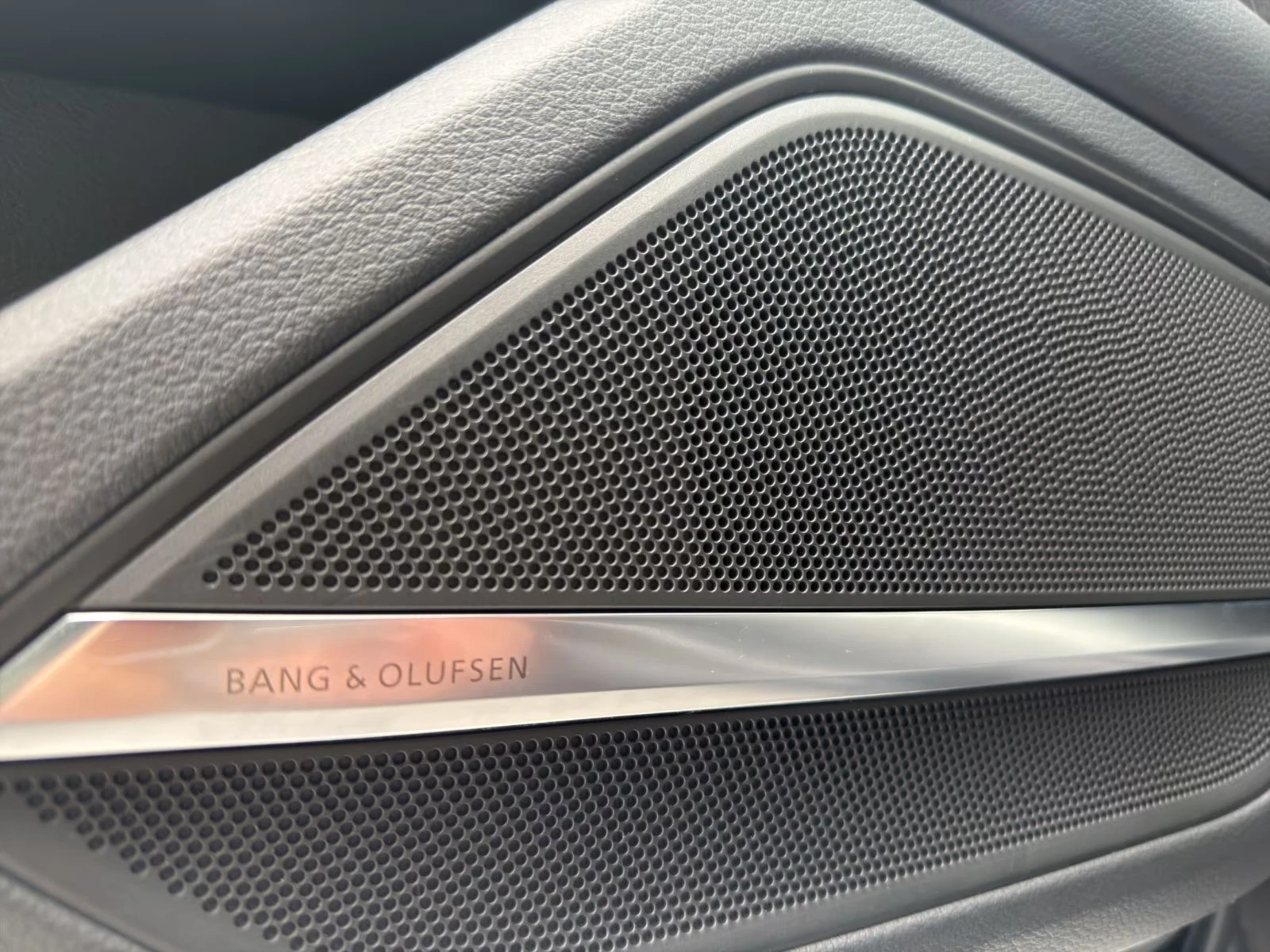 2019 Audi A8 50TDI 286HP QUATTRO PANO 360 B&O MEMO HUD 198q — 13