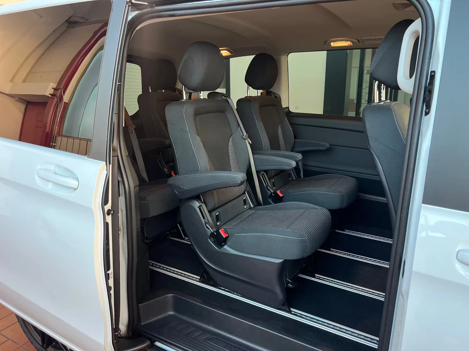 2021 Mercedes-Benz V 300 4MATIC 237HP EDITION 6S CAM LED NAVI 207q — 13
