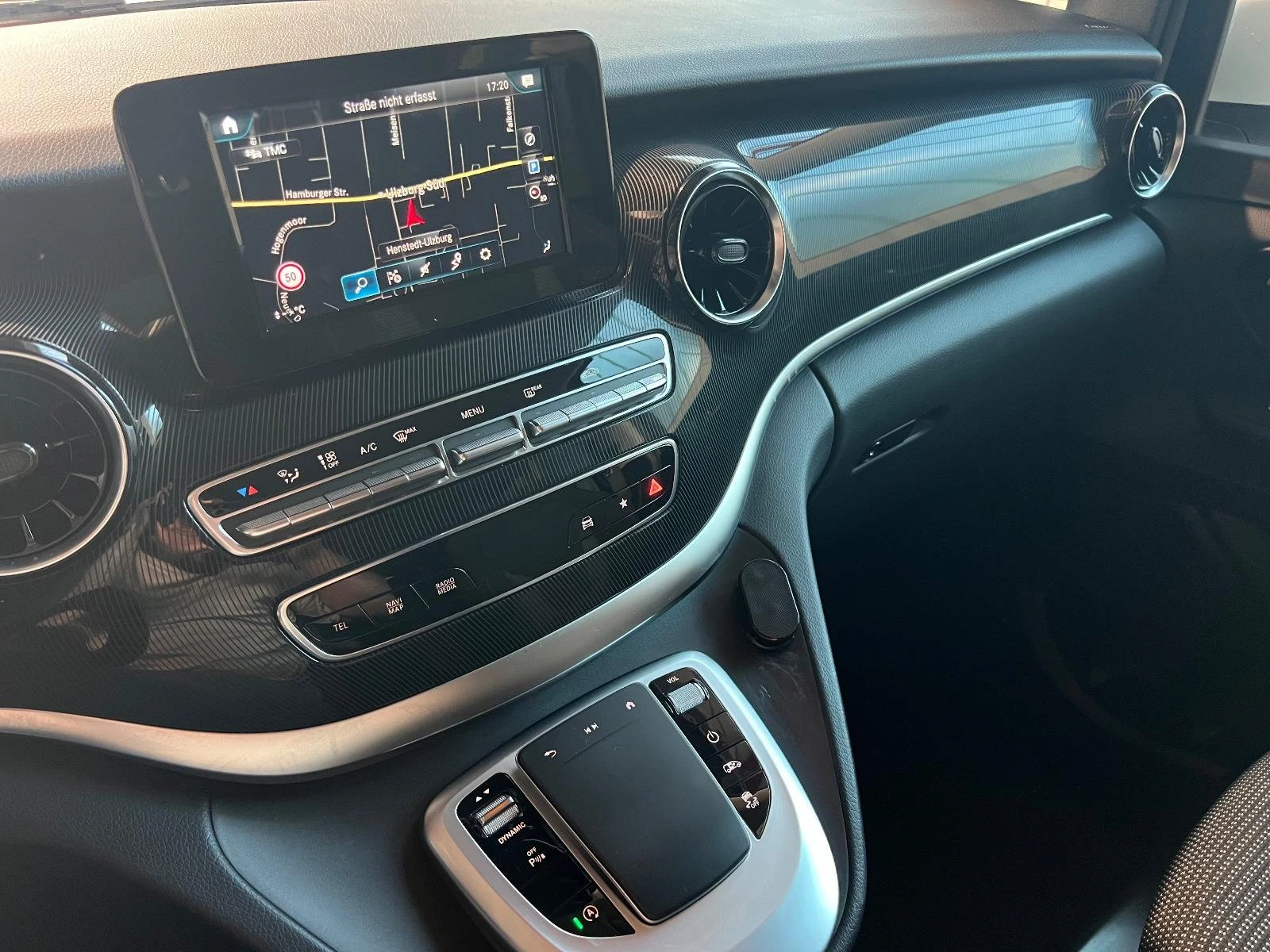 2021 Mercedes-Benz V 300 4MATIC 237HP EDITION 6S CAM LED NAVI 207q — 11
