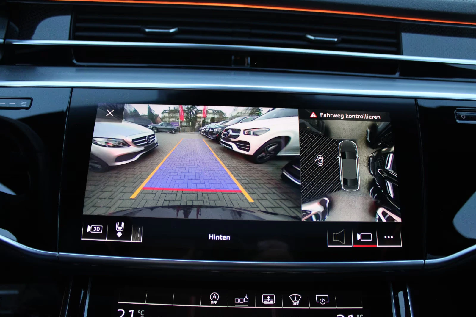 2020 Audi S8 4.0TFSI 571HP PANO MEMO B&O 334z — 12