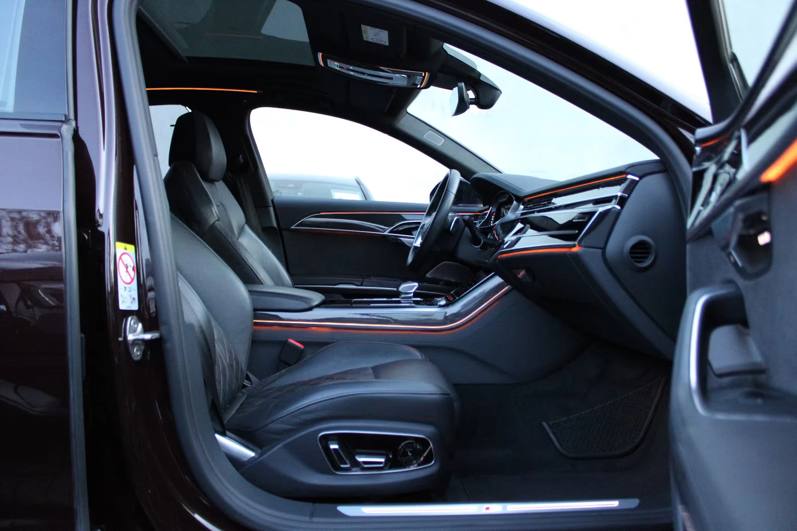 2020 Audi S8 4.0TFSI 571HP PANO MEMO B&O 334z — 13