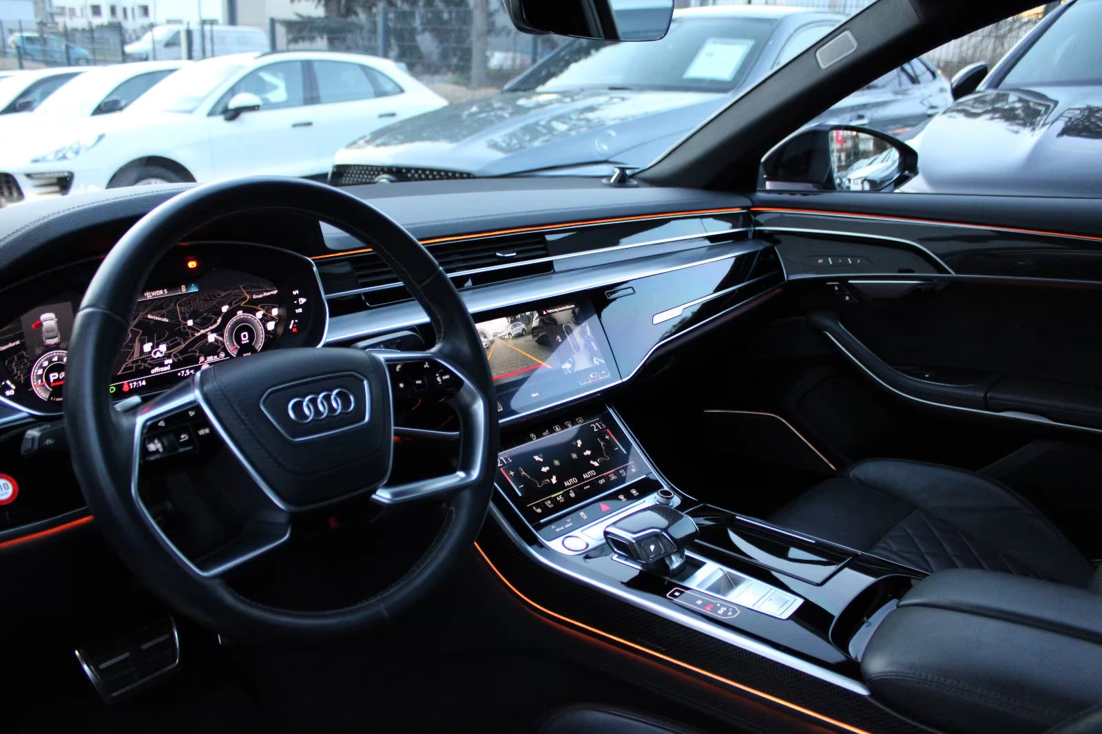 2020 Audi S8 4.0TFSI 571HP PANO MEMO B&O 334z — 9