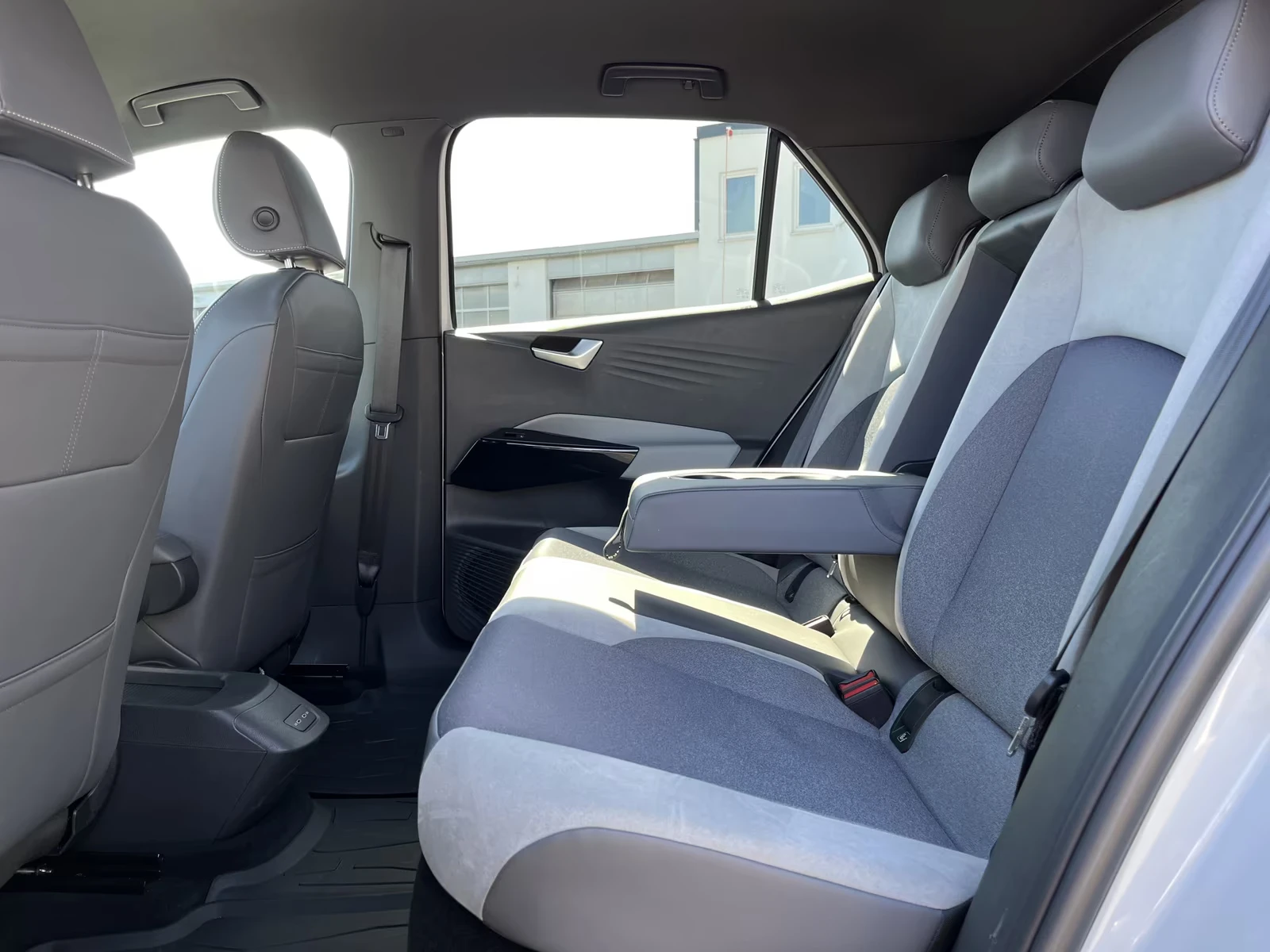 2021 Volkswagen RE PER 150HP CERTIFICATE NAVI 204h — 12