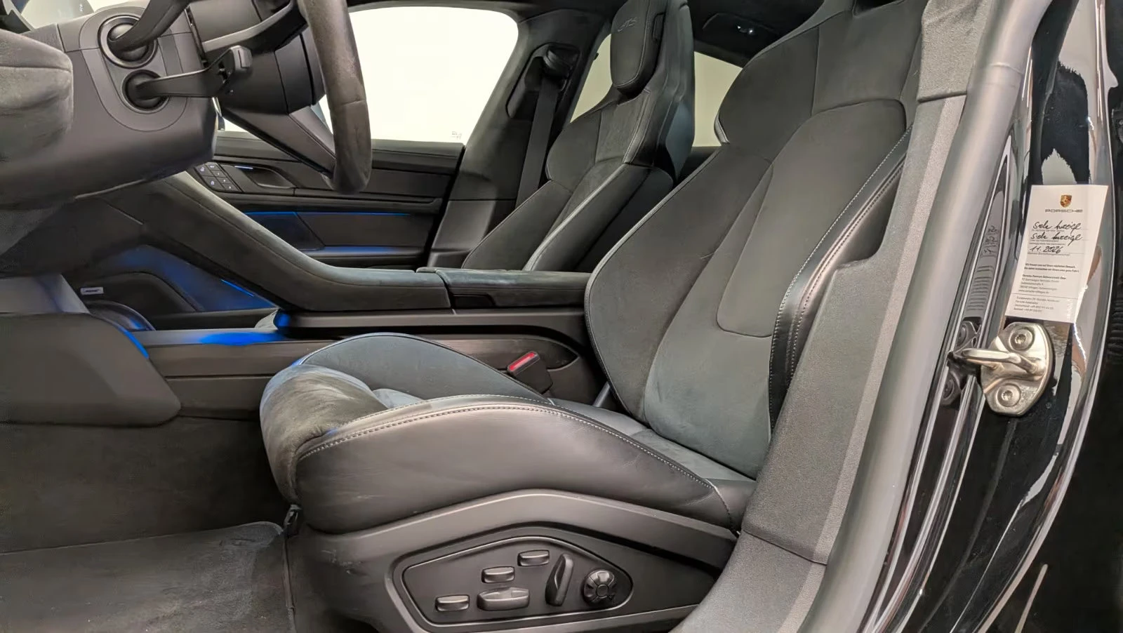 2023 Porsche Taycan GTS 598HP PANO CHRONO 360 MATRIX ACC LUFT 21 395z — 8