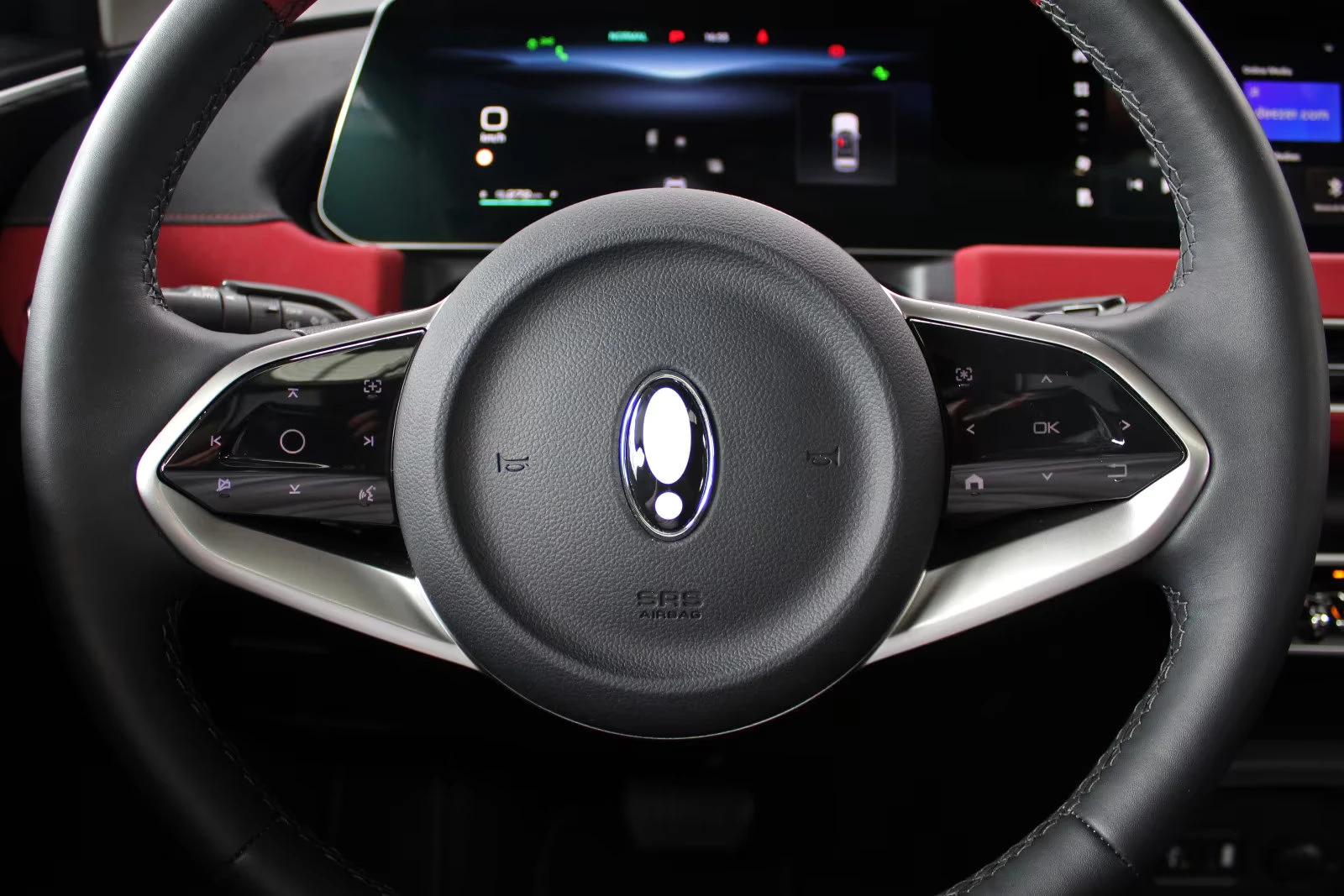 2023 GWM ORA 03 GT-LINE — 6