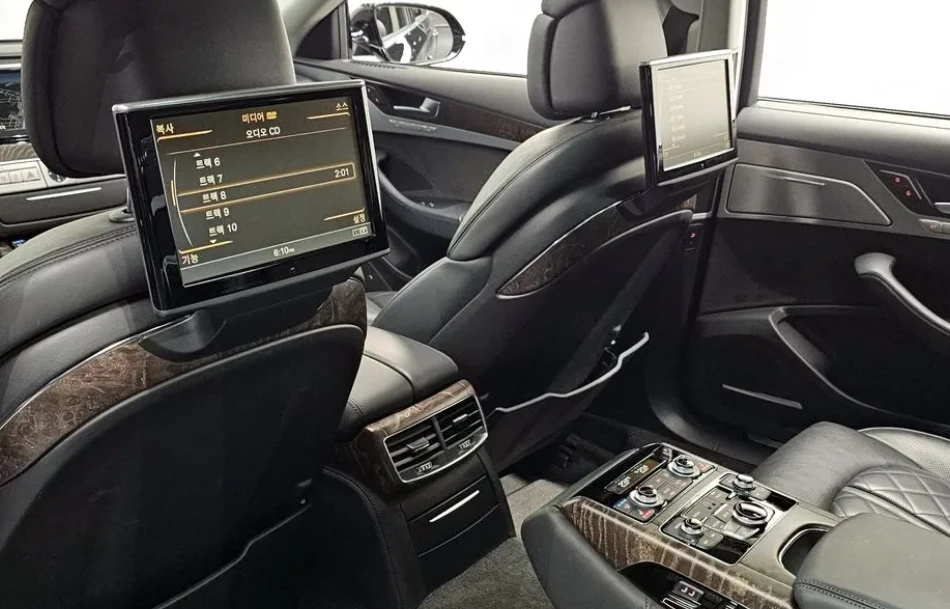 2016 Audi A8 QUATTRO 435HP TV 360 VENT PANO MATRIX MC5 — 16