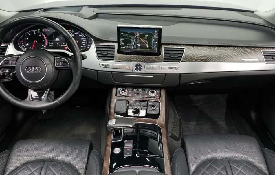 2016 Audi A8 QUATTRO 435HP TV 360 VENT PANO MATRIX MC5 — 8