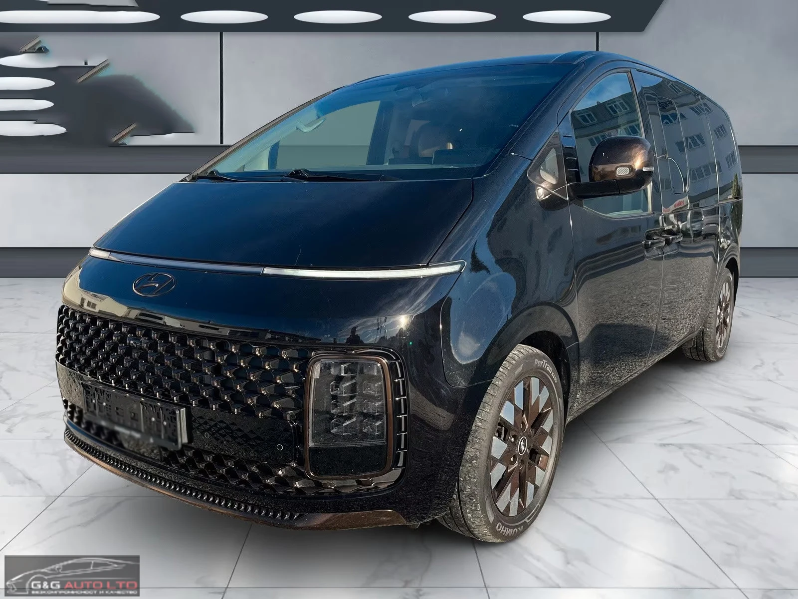 Hyundai Staria SIGNATURE 2.2 177HP 4WD CAM NAVI KLESS CPLAY 367q 2022