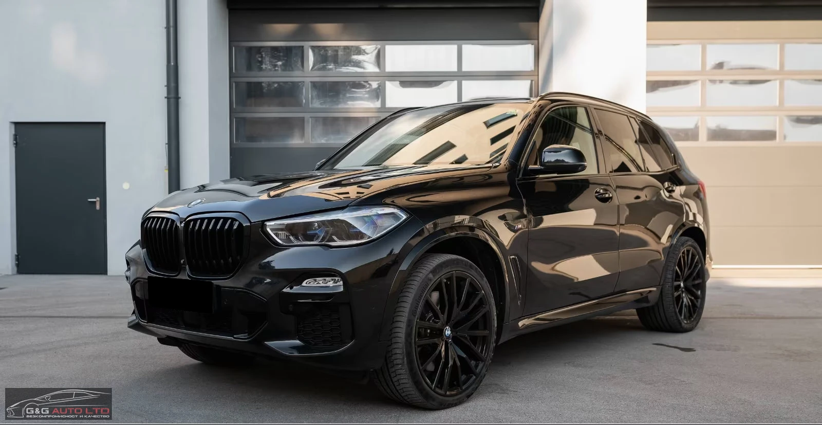BMW X5 M 50i 539HP PANO HUD LASER 360 H&K MEMO 612g 2019